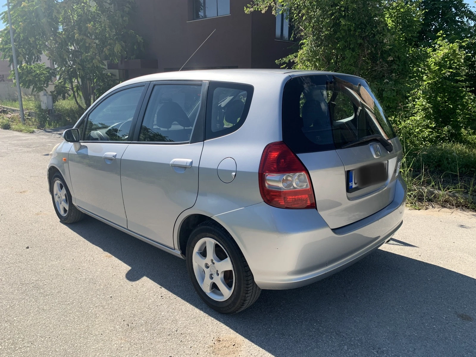 Honda Jazz 1.4-автомат - изображение 9