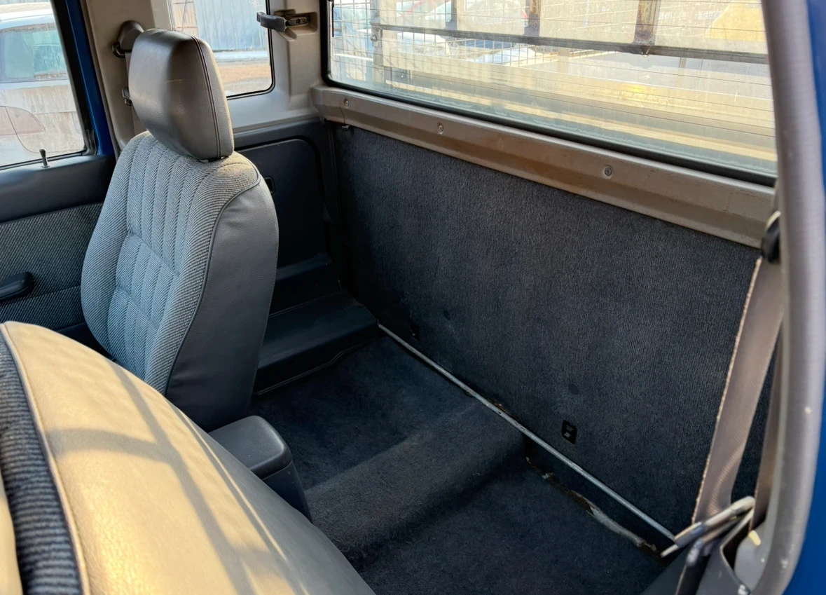 Nissan Pickup 2.4i 126hp 4x4 | Mobile.bg   12