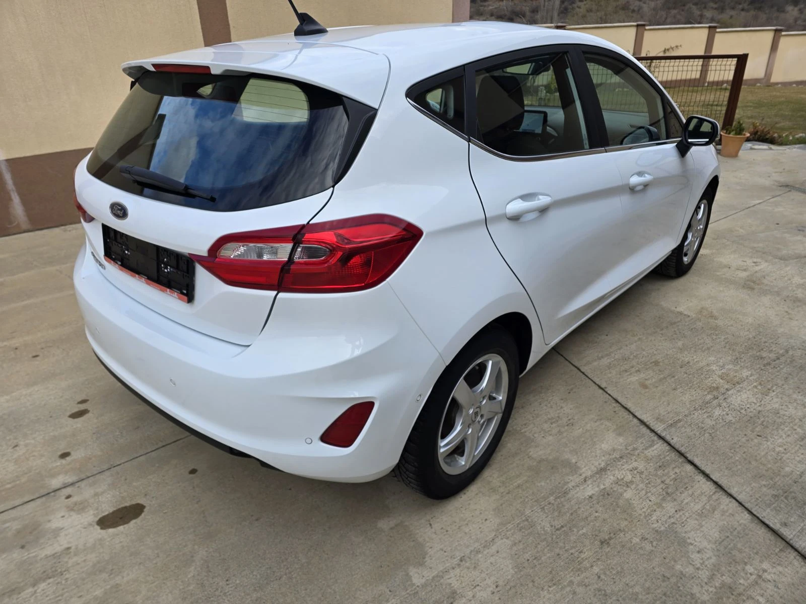 Ford Fiesta 1.5 TDCI Titanium - изображение 5