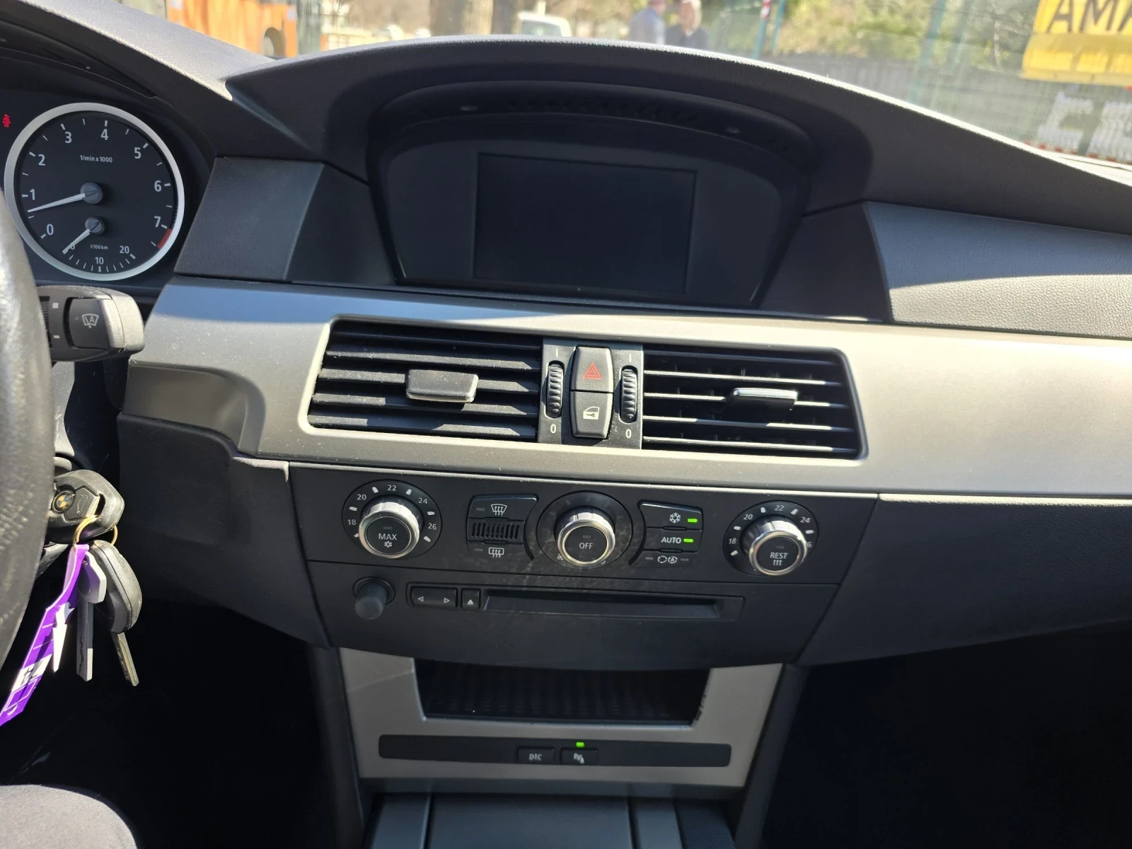 BMW 525 SPORT/DINAMIC/NAVI | Mobile.bg — изображение 15