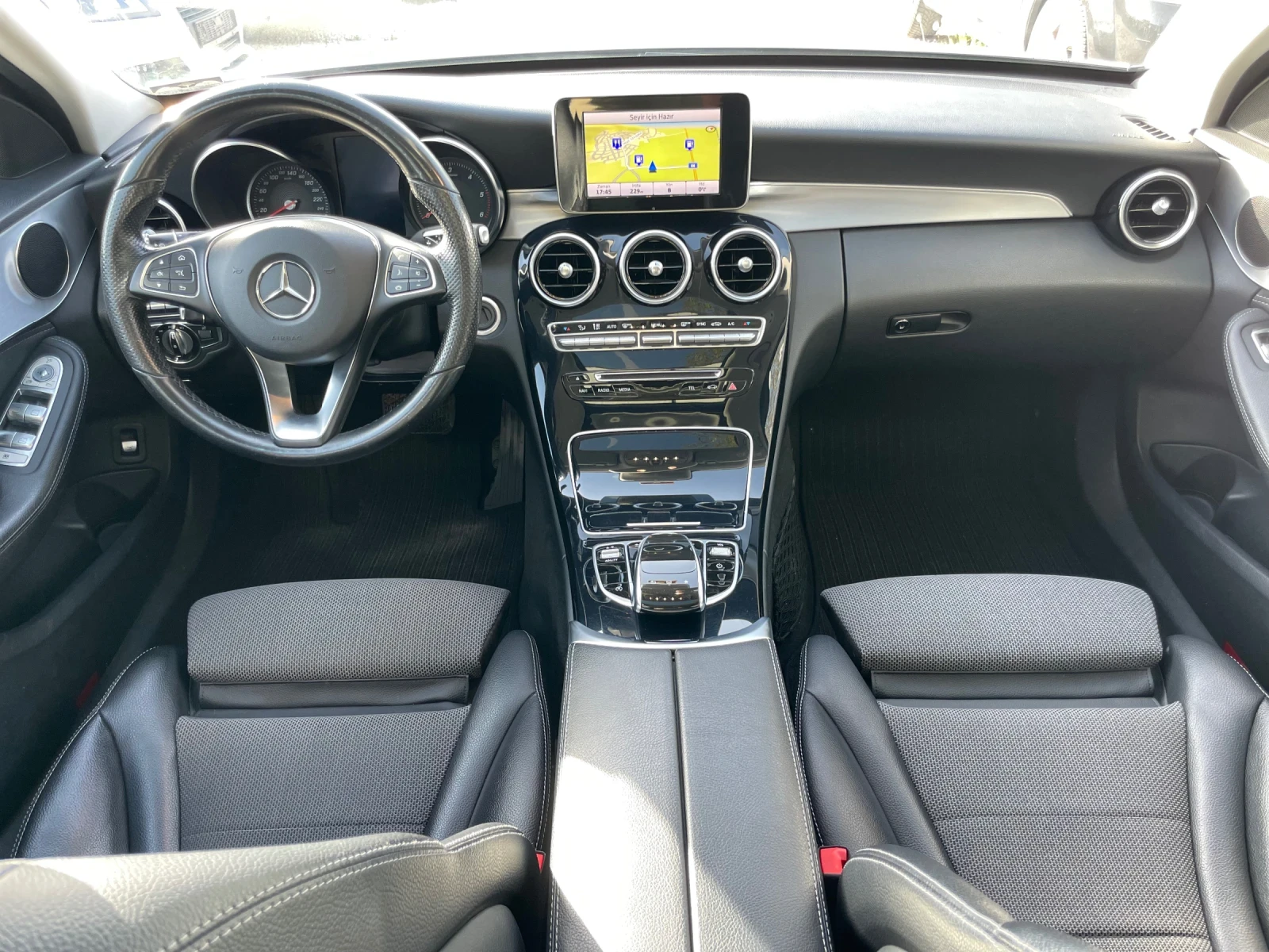Mercedes-Benz C 220 Avantgarde  - изображение 9