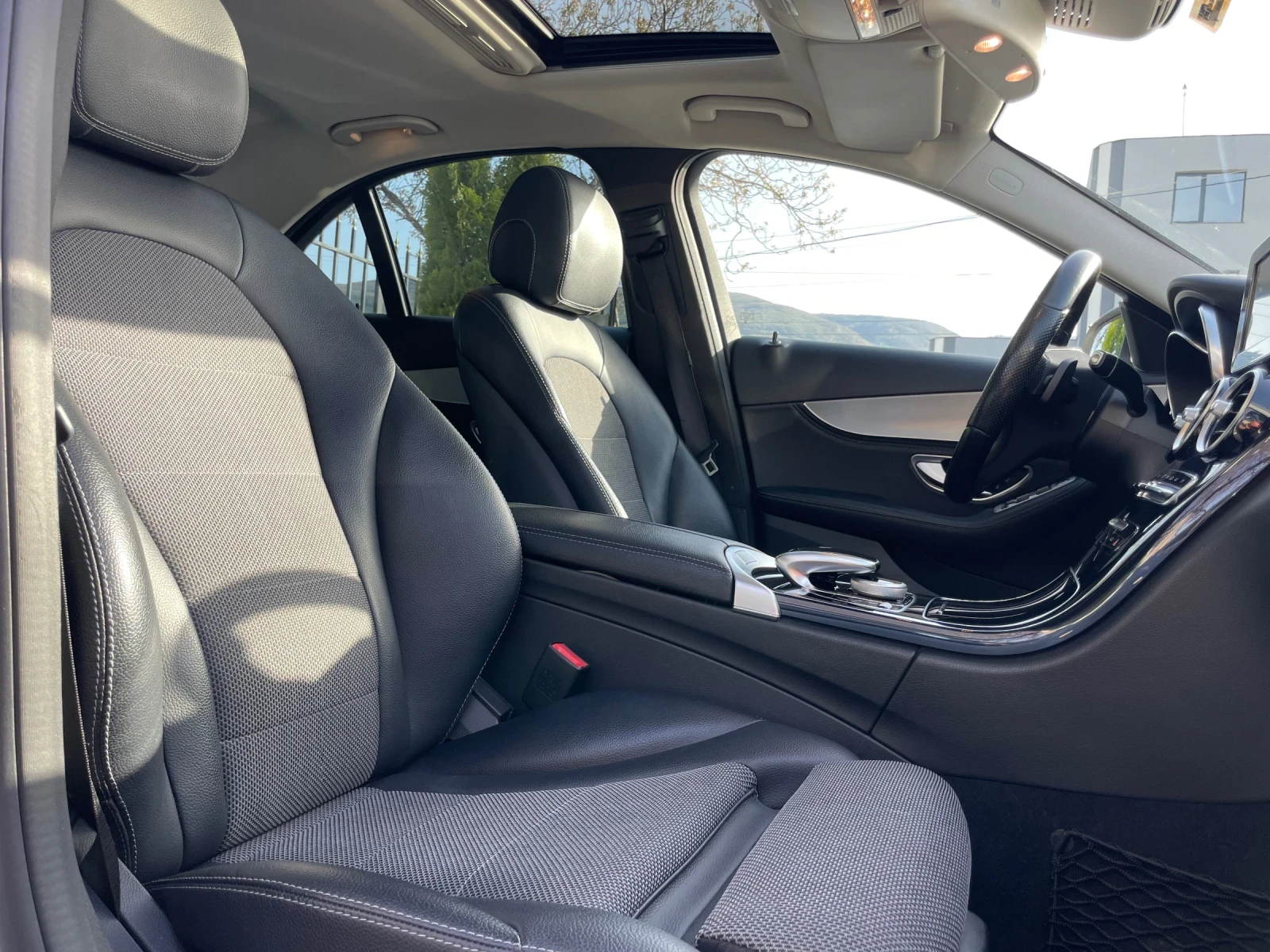 Mercedes-Benz C 220 Avantgarde  - изображение 10