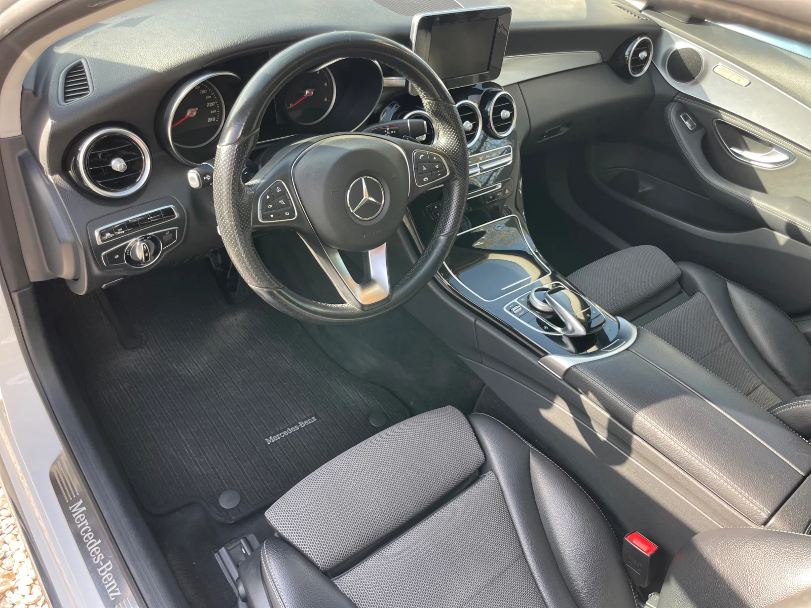 Mercedes-Benz C 220 Avantgarde  - изображение 7