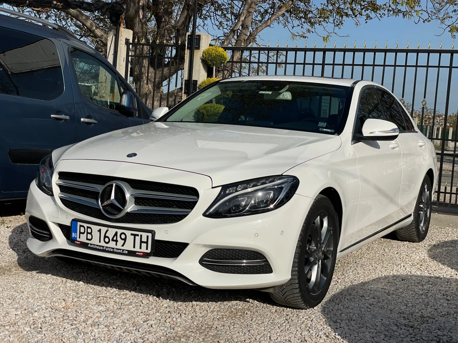 Mercedes-Benz C 220 Avantgarde  - изображение 3