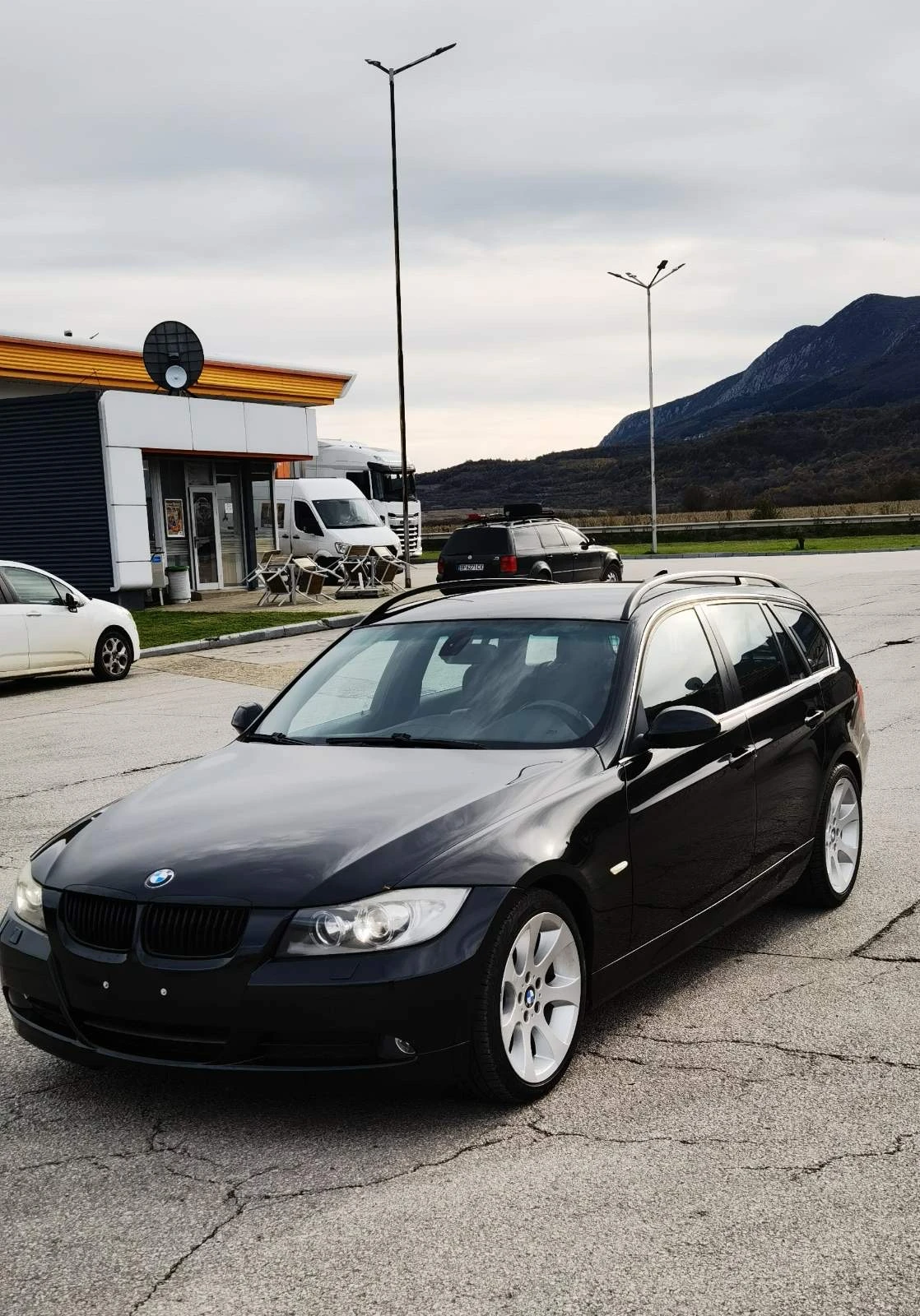 BMW 325 325xi  | Mobile.bg   1