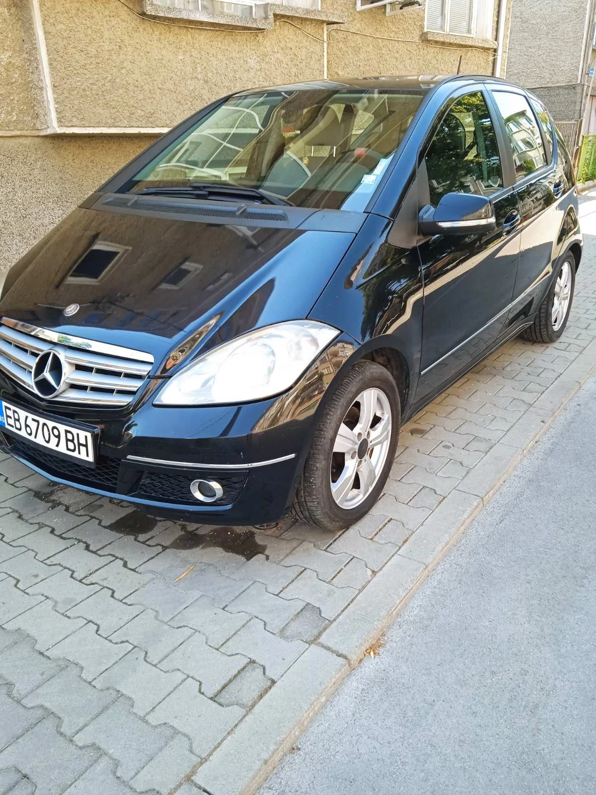 Mercedes-Benz A 150 с АГУ - изображение 3