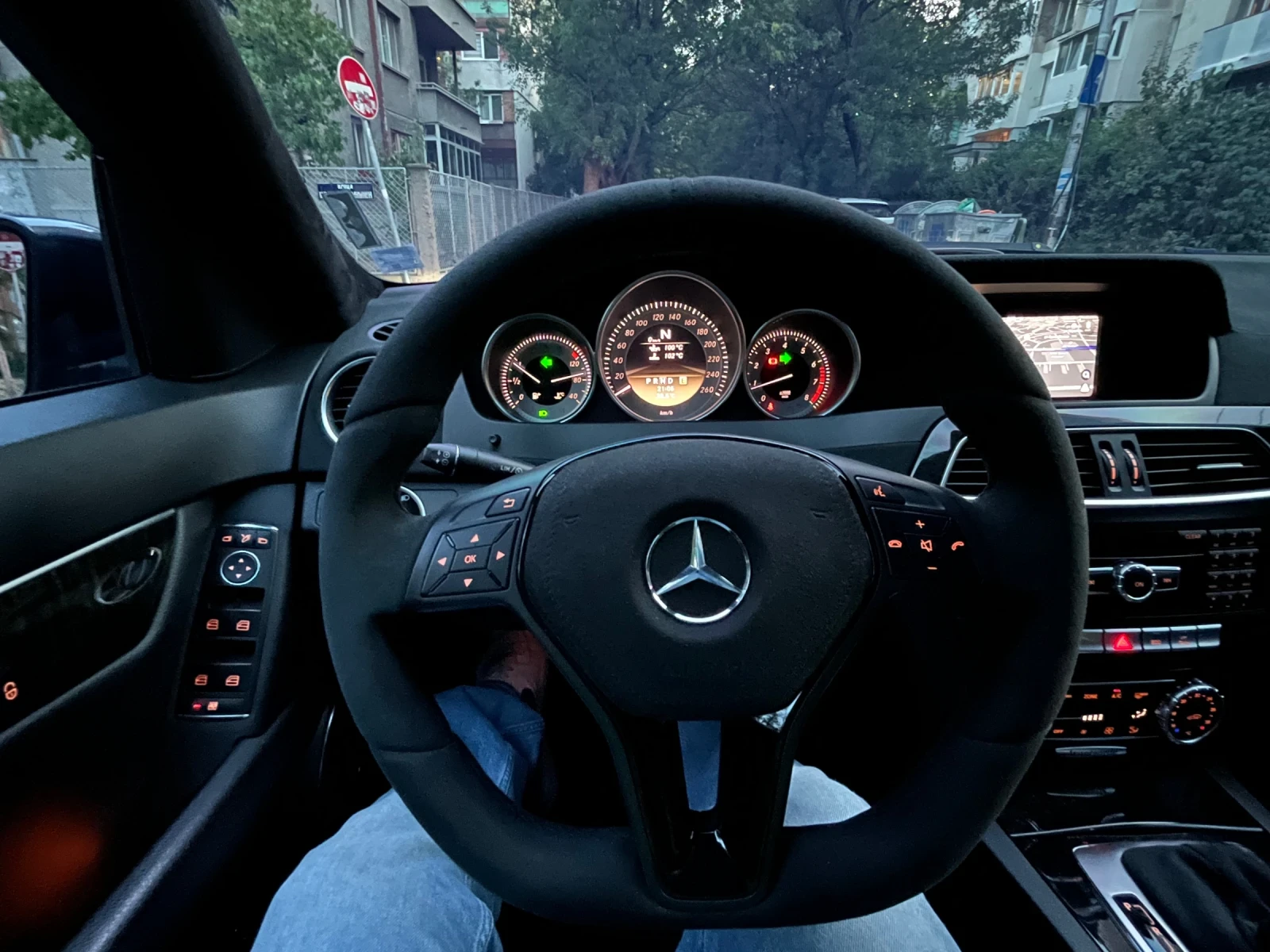 Mercedes-Benz C 200 EVO - изображение 6