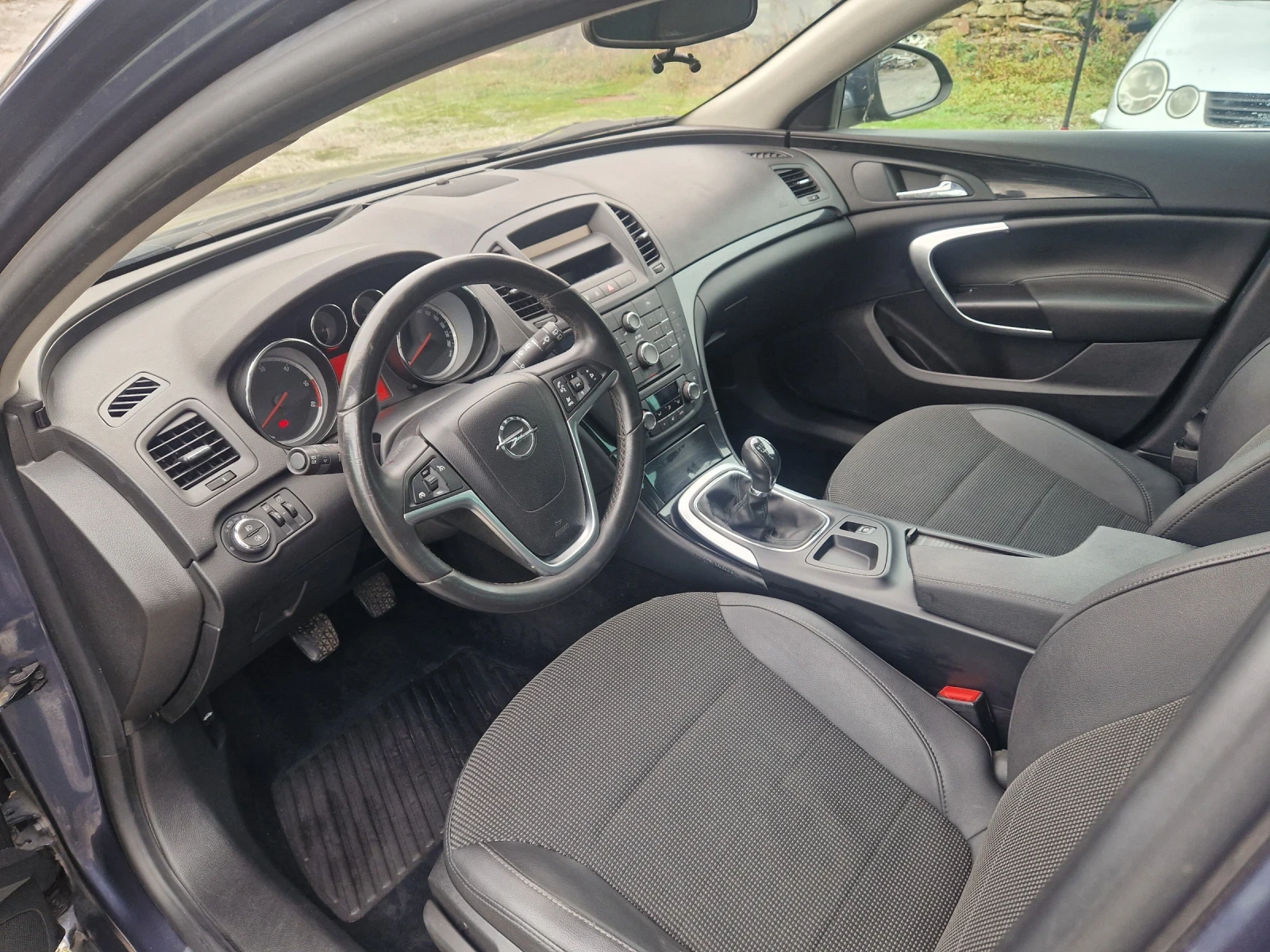 Opel Insignia 2.0cdti, 160, 11, 195..  | Mobile.bg   8