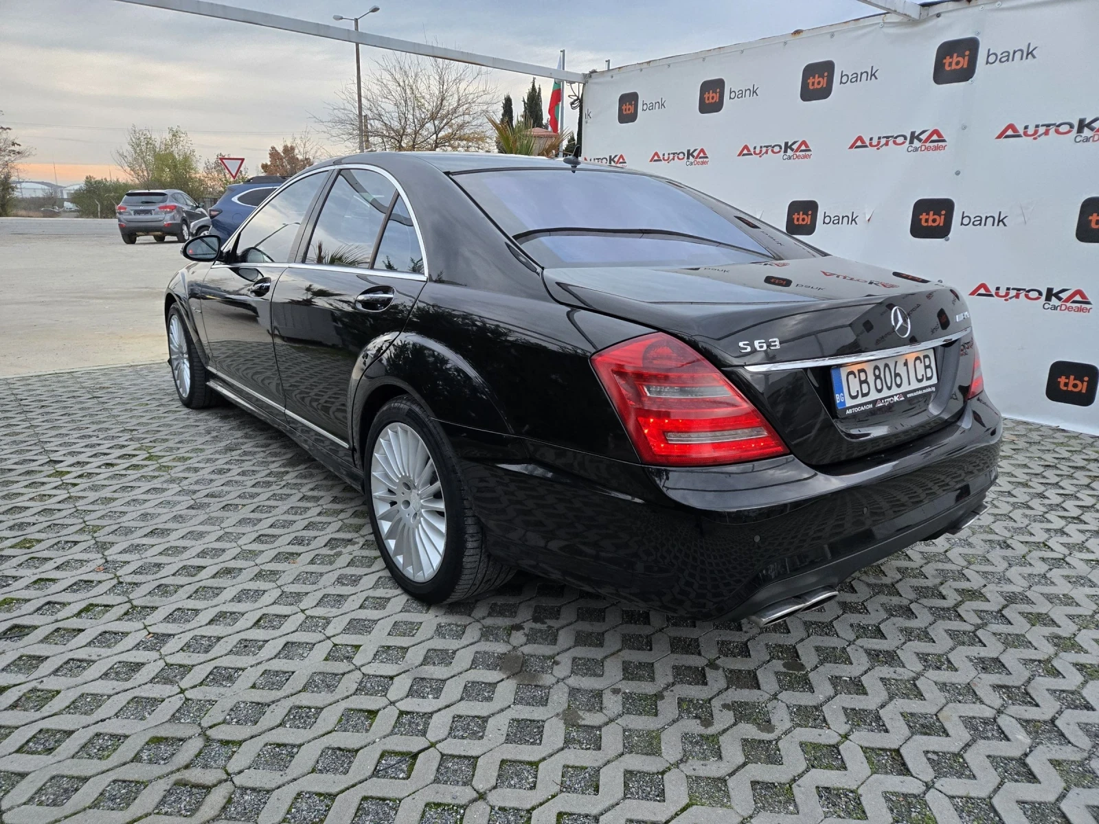 Mercedes-Benz S 500 5.5i-388кс= FACE= 6.3 LINE= 4x4= DISTRONIC= H&K - изображение 5