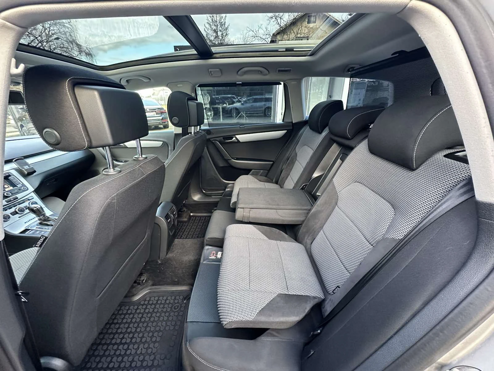 VW Alltrack 2.0 TDI /PANO/ | Mobile.bg   12