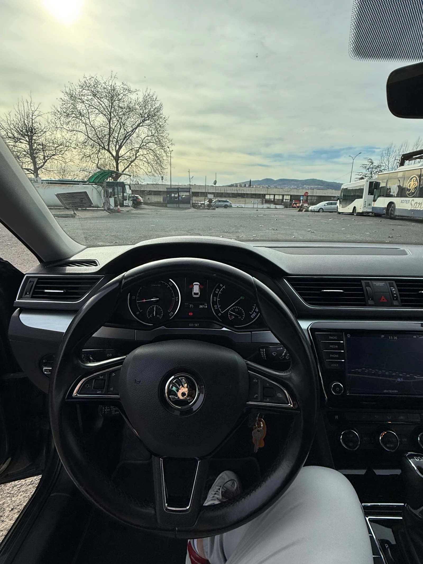 Skoda Superb 1.6 TDI - изображение 6