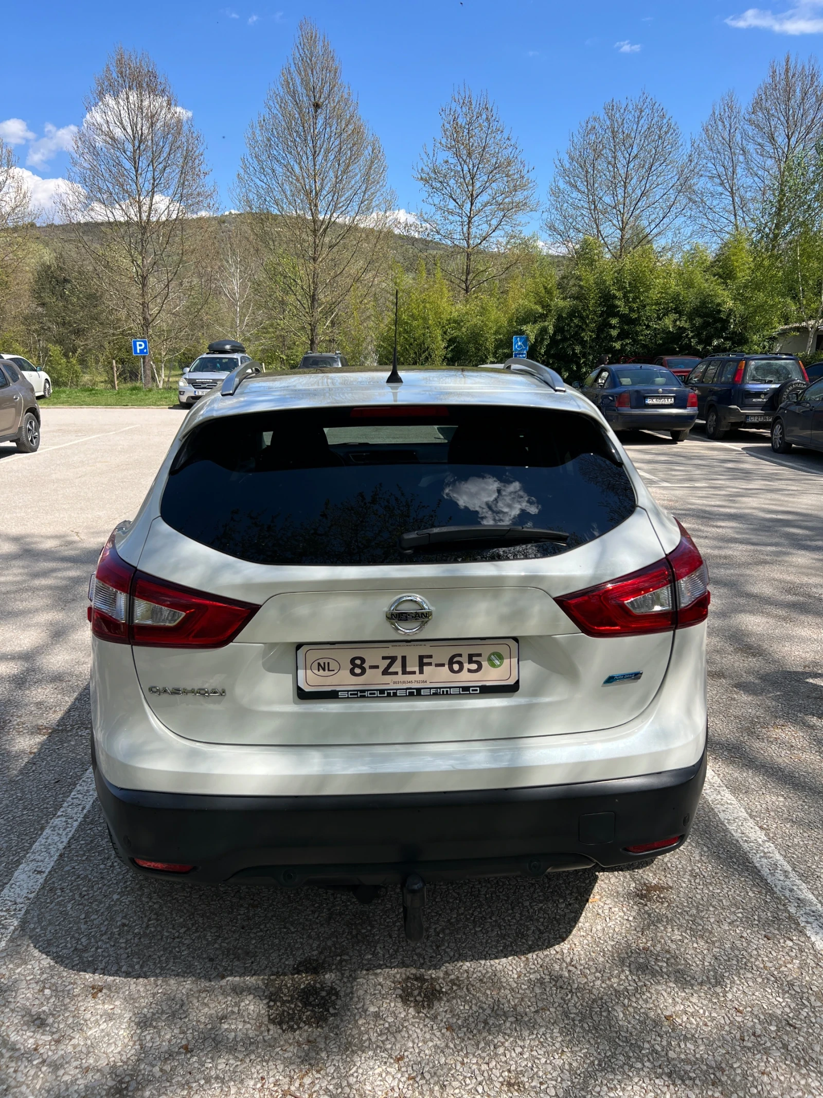 Nissan Qashqai DCI 130, снимка 6 - Автомобили и джипове - 53435953