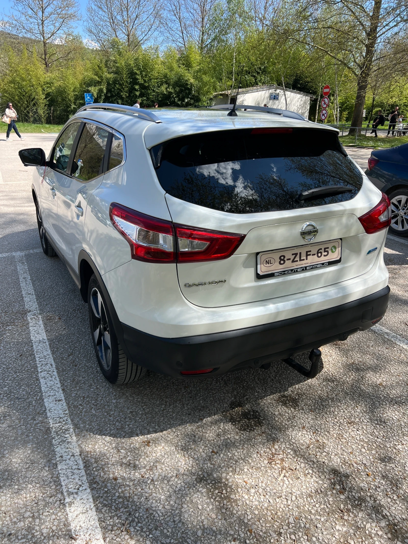 Nissan Qashqai DCI 130, снимка 5 - Автомобили и джипове - 53435953