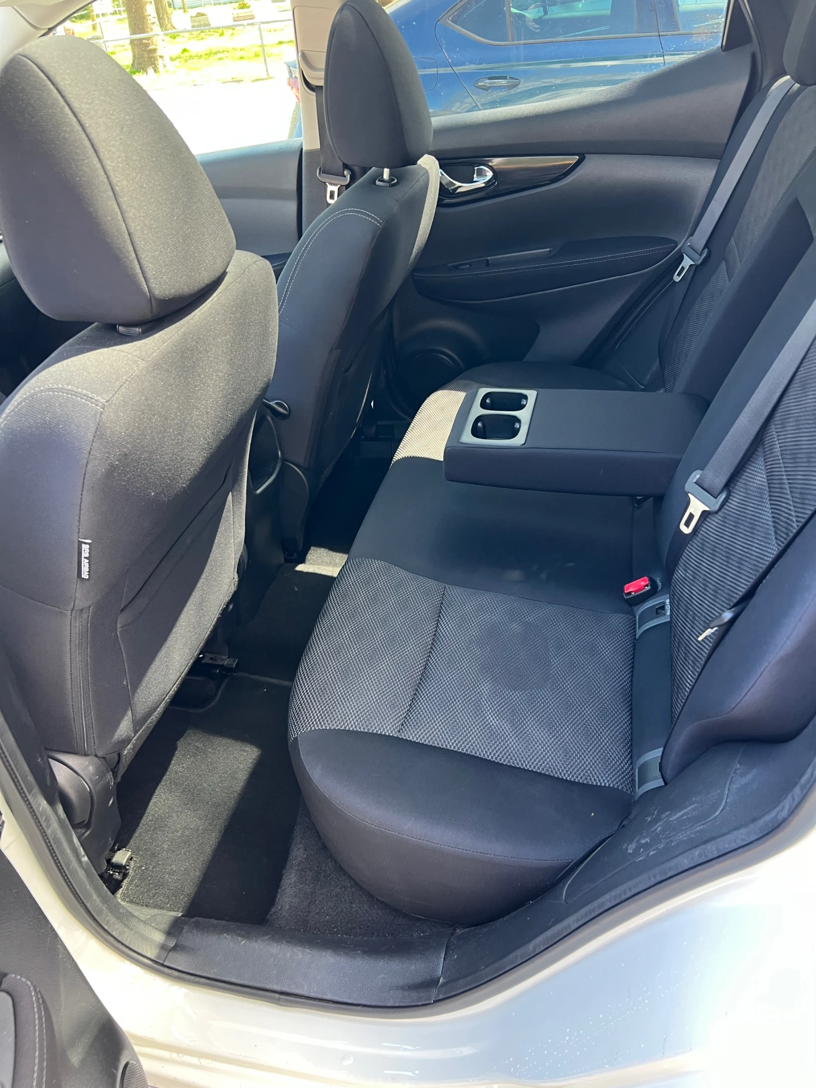 Nissan Qashqai DCI 130, снимка 15 - Автомобили и джипове - 53435953