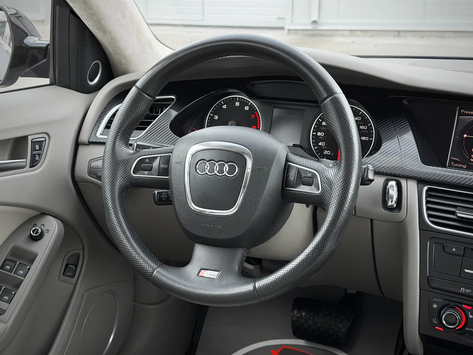 Audi A4 2.0 TFSI/ 300+ + / RS4 OPTIC/ QUATTRO/ 8ZF/ CARBON | Mobile.bg � ����������� 8