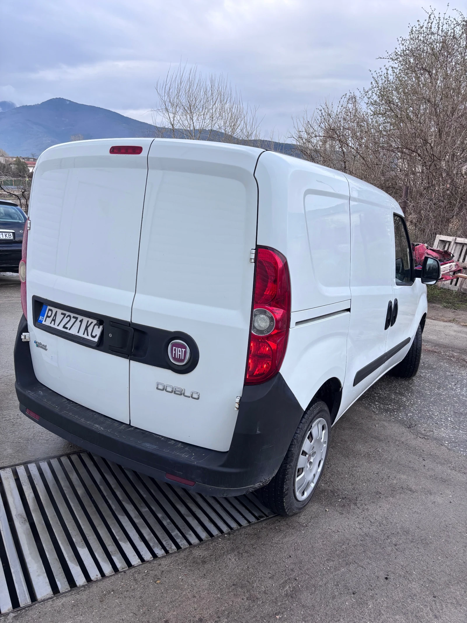 Fiat Doblo 1.4 CNG, снимка 4 - Автомобили и джипове - 54199028