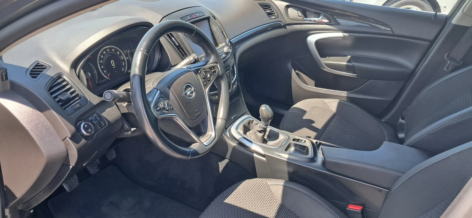 Opel Insignia 2.0 CDTI Euro5 B, снимка 7 - Автомобили и джипове - 54443764