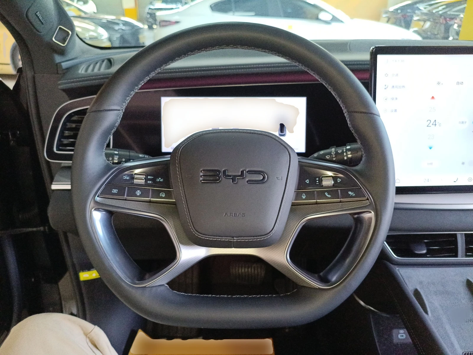 BYD Sealion 7 RWD Long-Range Version 80.64 | Mobile.bg � ����������� 12