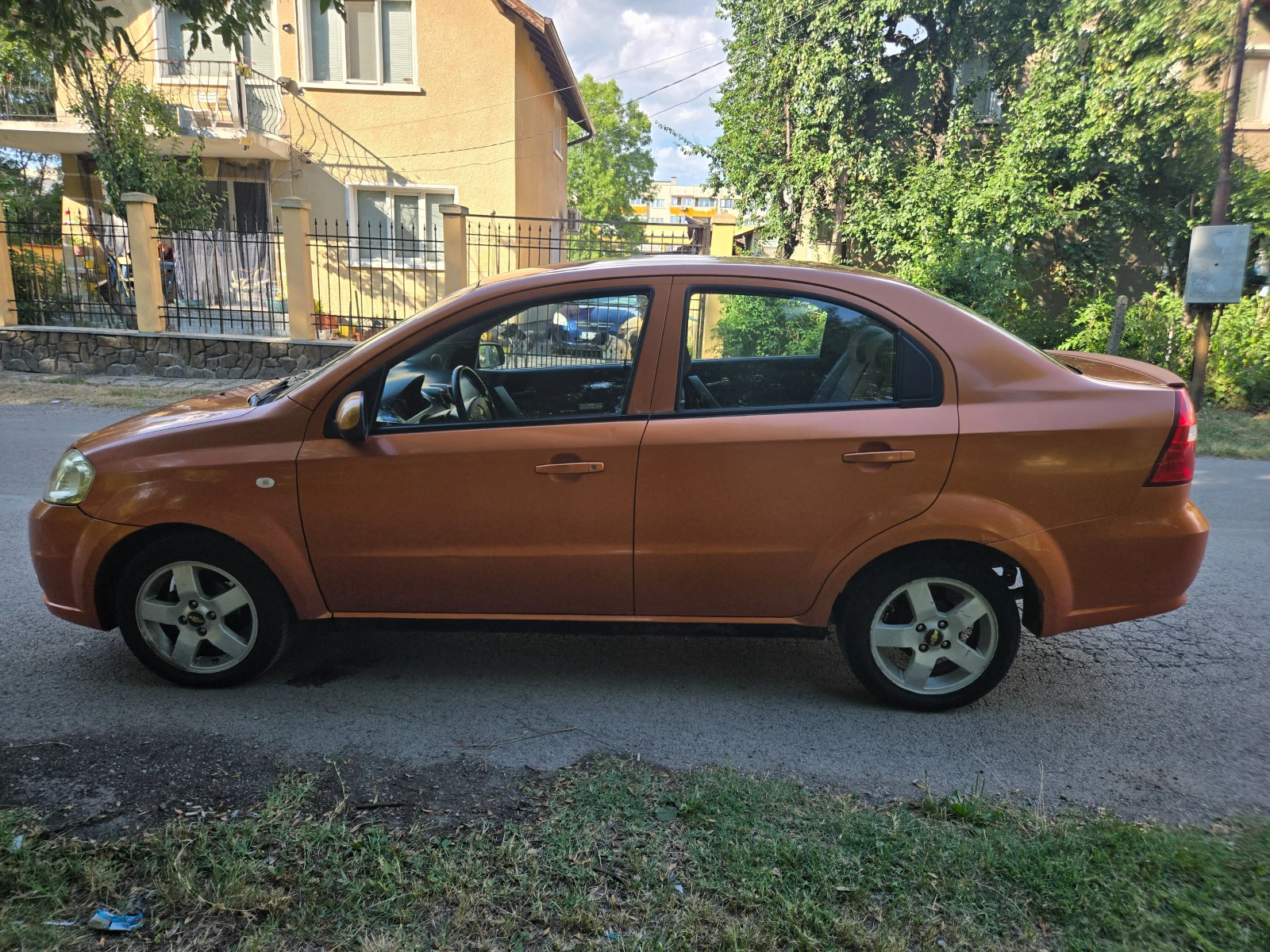 Chevrolet Aveo Фейслифт, снимка 7 - Автомобили и джипове - 55449333
