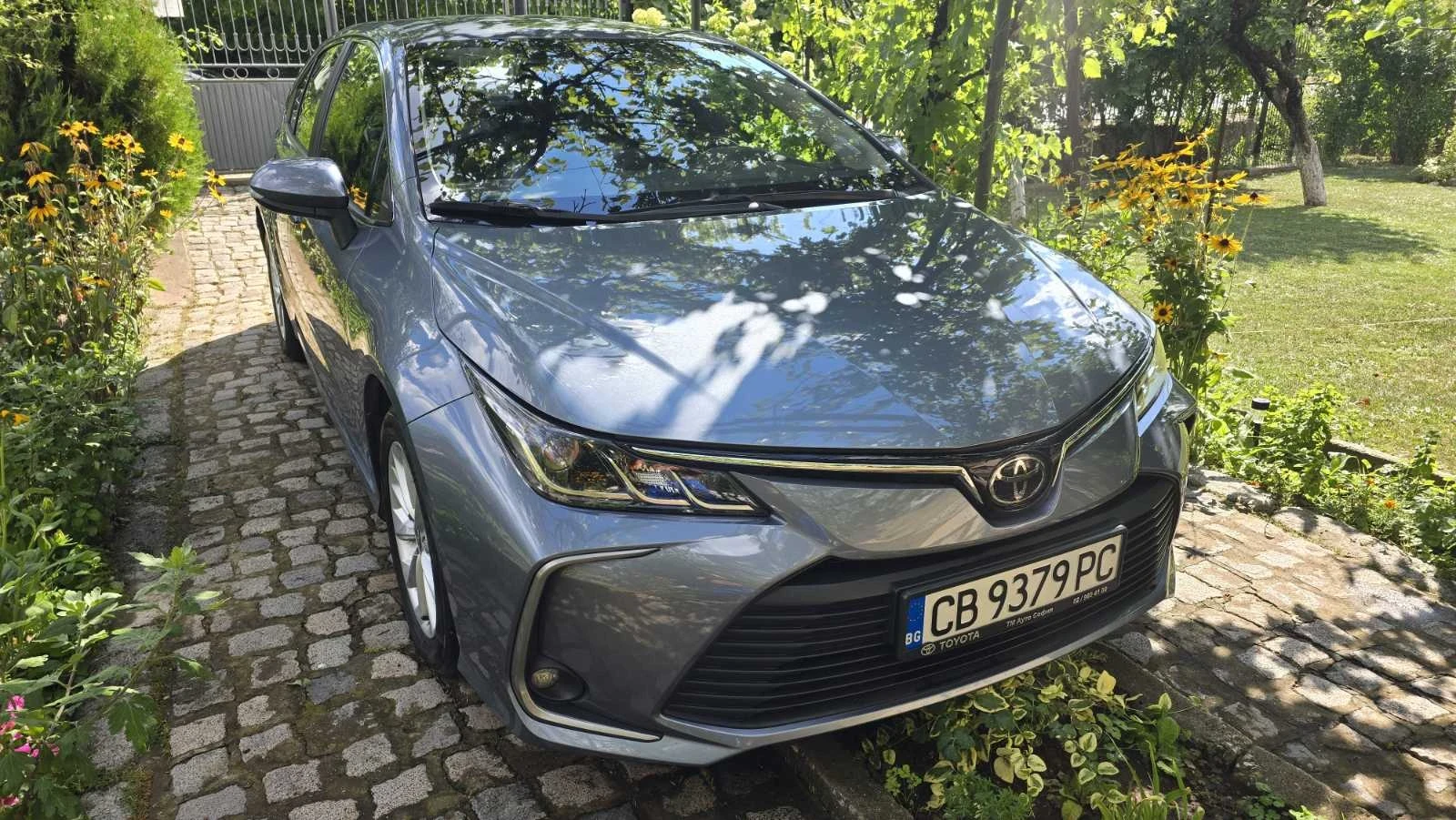 Toyota Corolla 1.6 MT 133 к.с. 