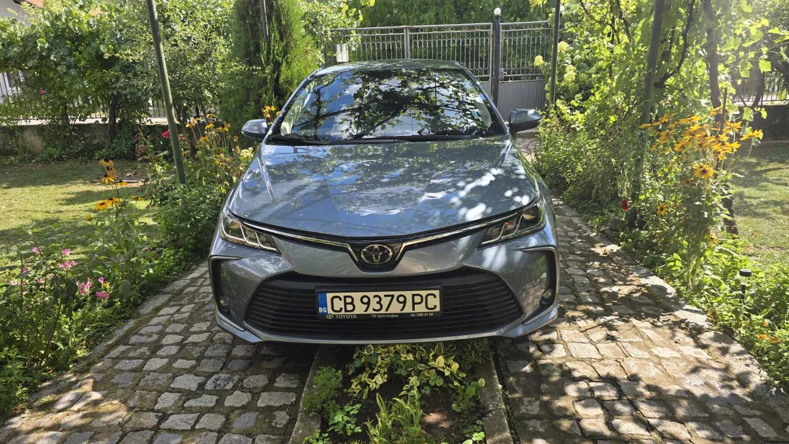 Toyota Corolla 1.6 MT 133 к.с. , снимка 14 - Автомобили и джипове - 55478190