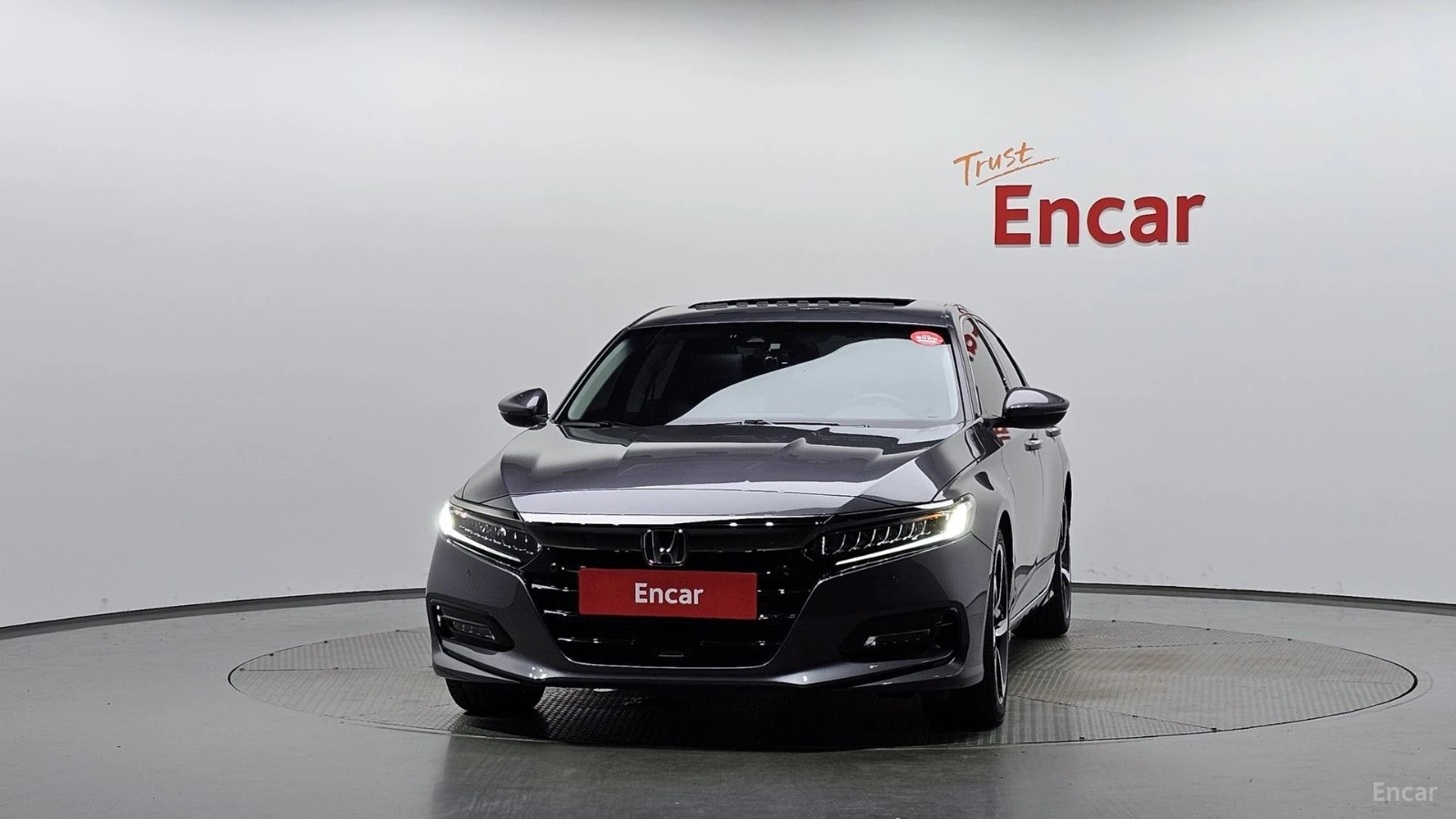 Honda Accord * Sport 2.0T* ПАНО* KEYLESS* Camera* ПОДГРЕВ* , снимка 3 - Автомобили и джипове - 55570844