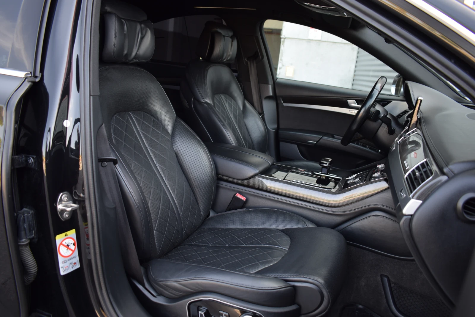 Audi A8 4.2TDI/S8 Pack//MATRIX/Carbon/Quattro/Масаж/БАРТЕР, снимка 9 - Автомобили и джипове - 55892705