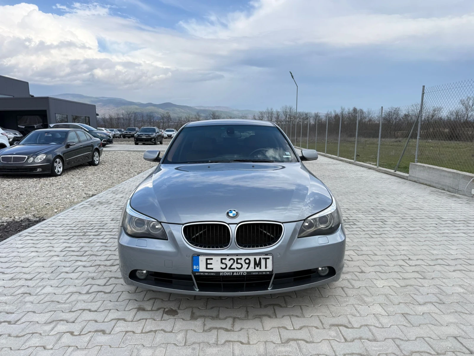 BMW 530, снимка 2 - Автомобили и джипове - 56702841
