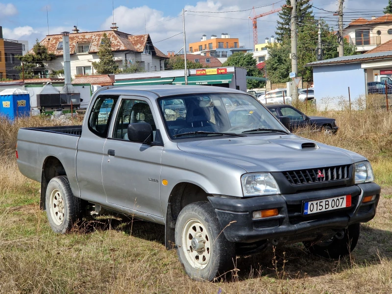 Mitsubishi L200 2.5TDI Кабина и половина ITALIA, снимка 2 - Автомобили и джипове - 47302605