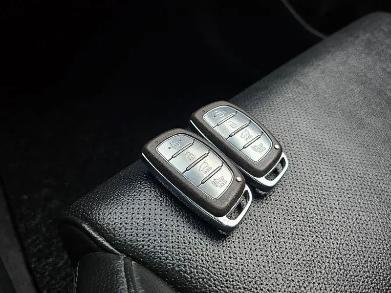 Hyundai Tucson Tucson Diesel 1.7 2Wd Smart, снимка 16 - Автомобили и джипове - 54939342