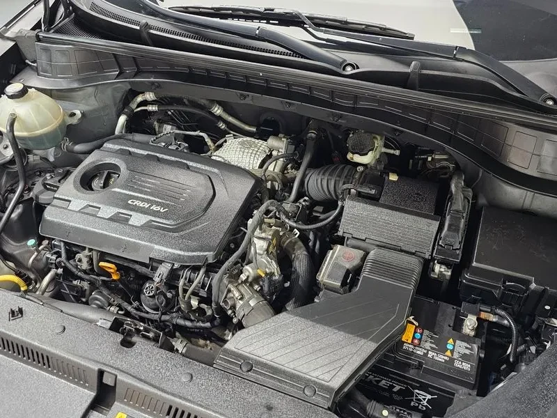 Hyundai Tucson Tucson Diesel 1.7 2Wd Smart, снимка 6 - Автомобили и джипове - 54939342