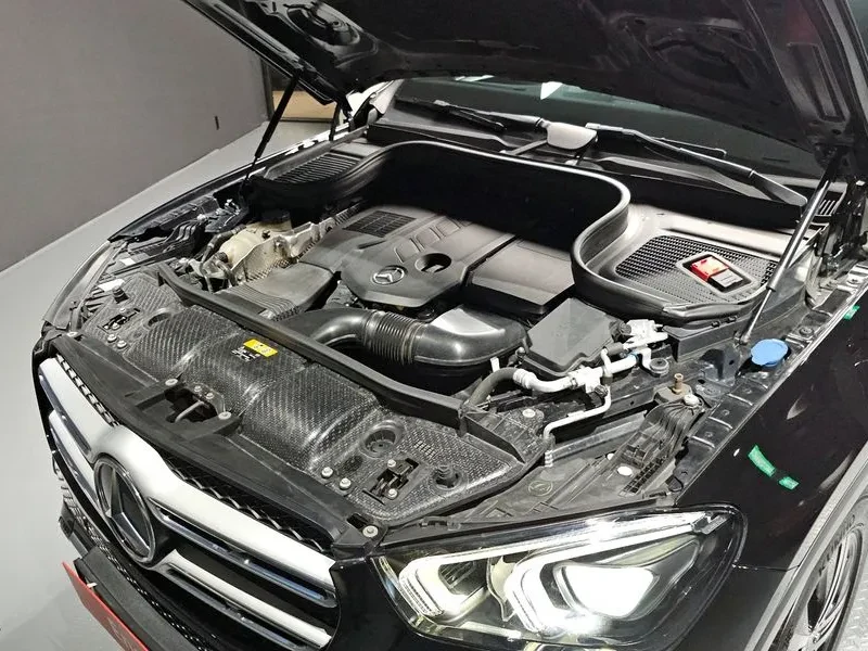 Mercedes-Benz GLE D 4MATIC, снимка 6 - Автомобили и джипове - 55010930