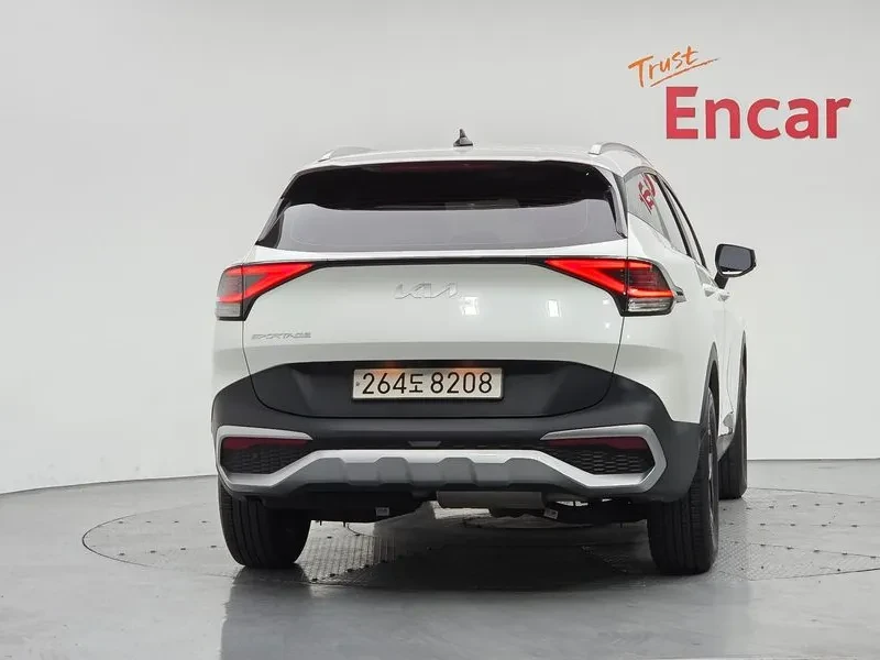 Kia Sportage 2.0 2Wd Prestige - САМО 30% АВАНС, снимка 4 - Автомобили и джипове - 55787540