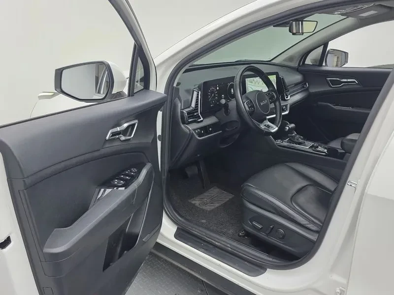 Kia Sportage 2.0 2Wd Prestige - САМО 30% АВАНС, снимка 10 - Автомобили и джипове - 55787540