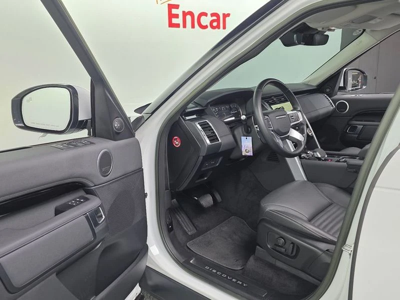 Land Rover Discovery 3.0 Automatic, снимка 12 - Автомобили и джипове - 55845853