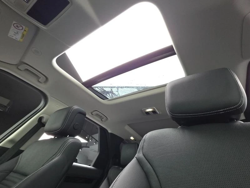 Land Rover Discovery 3.0 Automatic, снимка 11 - Автомобили и джипове - 55845853