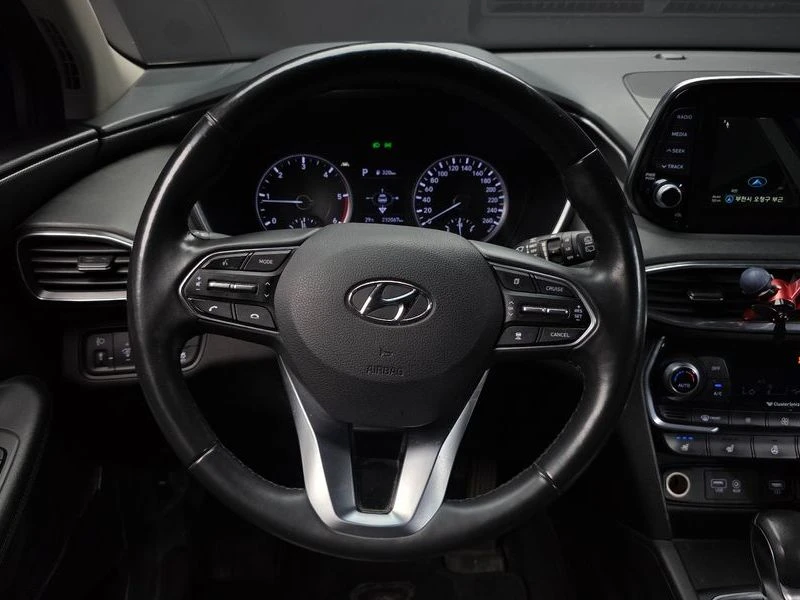Hyundai Santa fe Diesel 2, 0 4WD| 200к.с., снимка 13 - Автомобили и джипове - 56199975