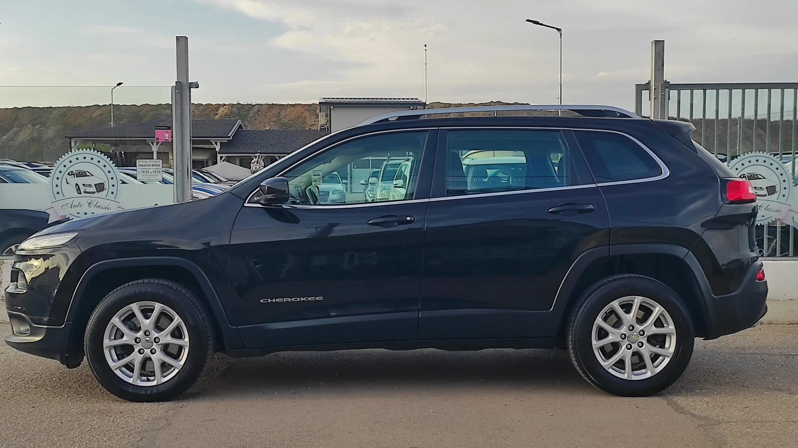 Jeep Cherokee LONGITUDE EDITION EURO-6B 138x.km!!! - изображение 8