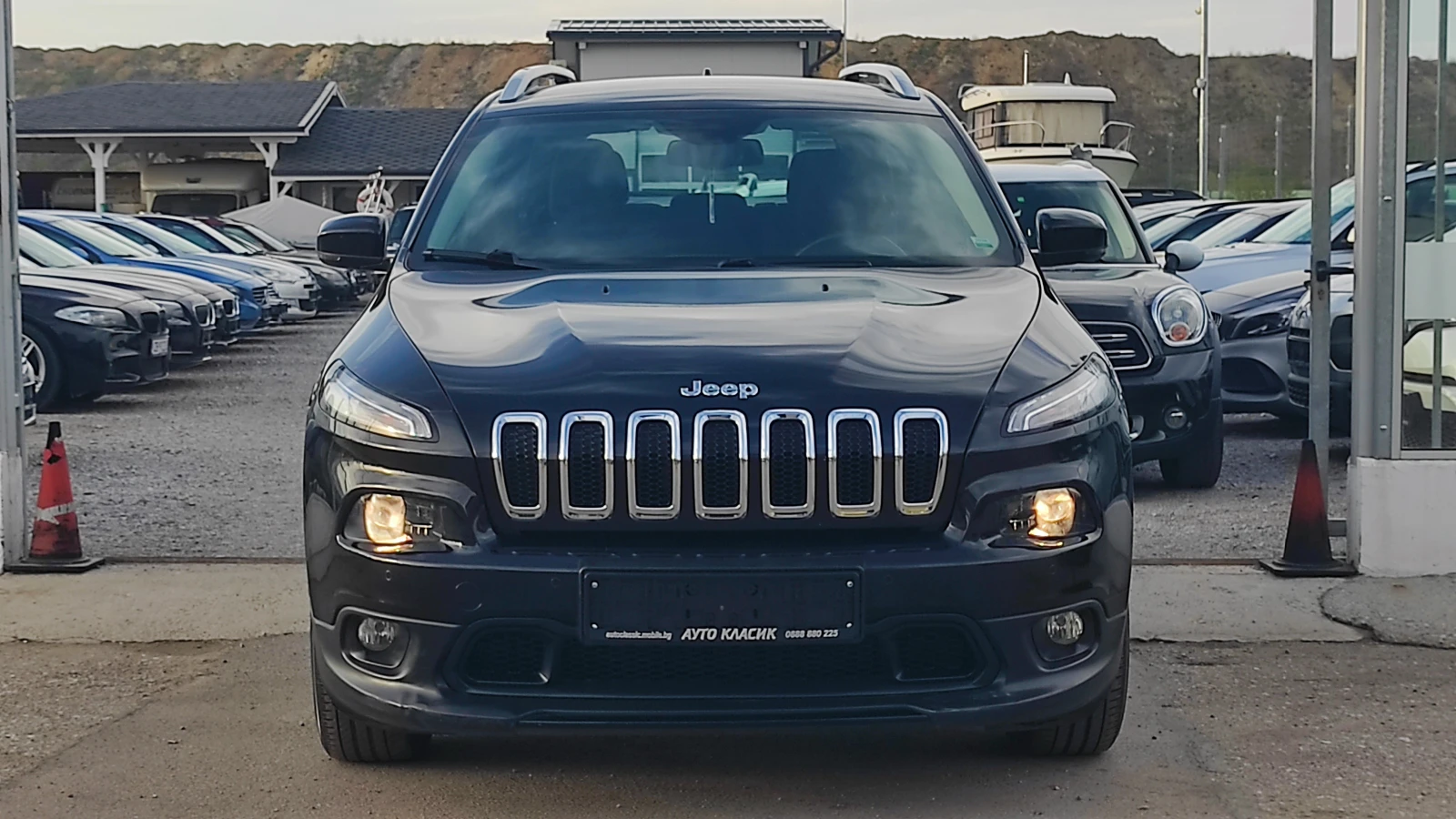 Jeep Cherokee LONGITUDE EDITION EURO-6B 138x.km!!! - изображение 2