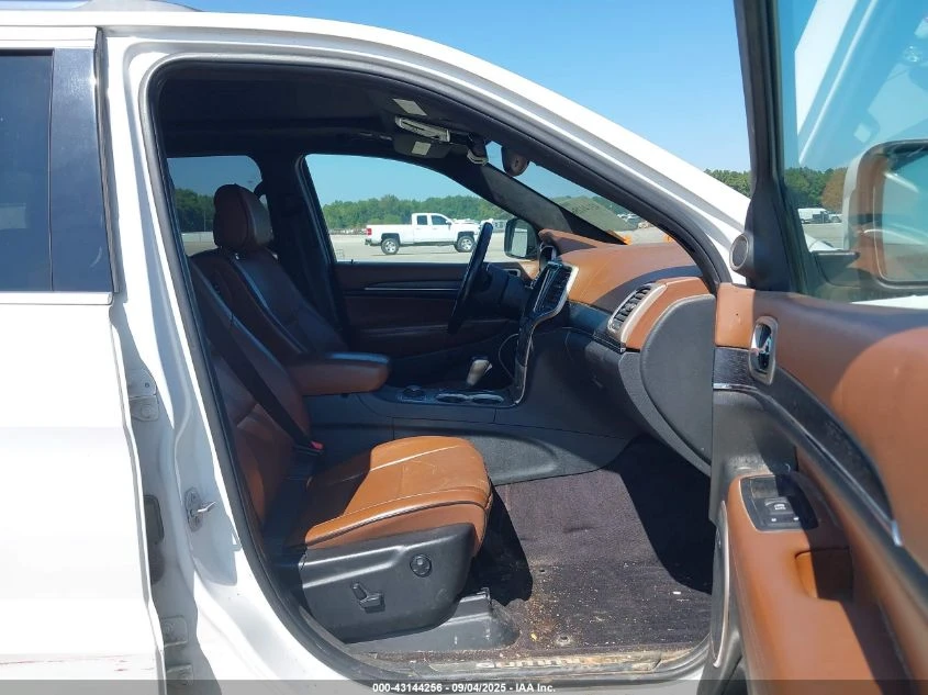 Jeep Grand cherokee 2017 JEEP GRAND CHEROKEE SUMMIT 4X4 | Mobile.bg   11