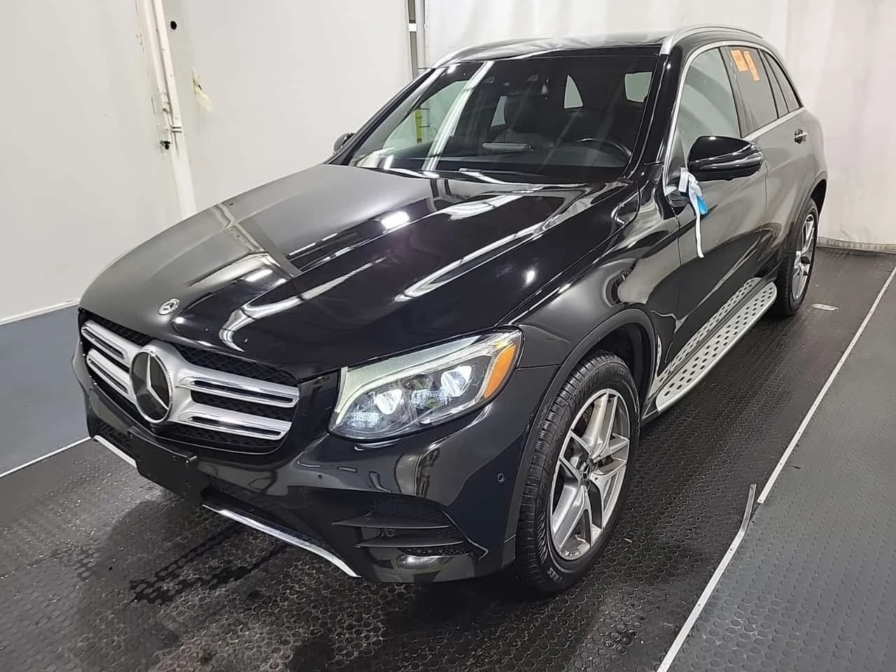 Mercedes-Benz GLC 300 * CARFAX * 2 КЛЮЧА * ПАНОРАМА * 