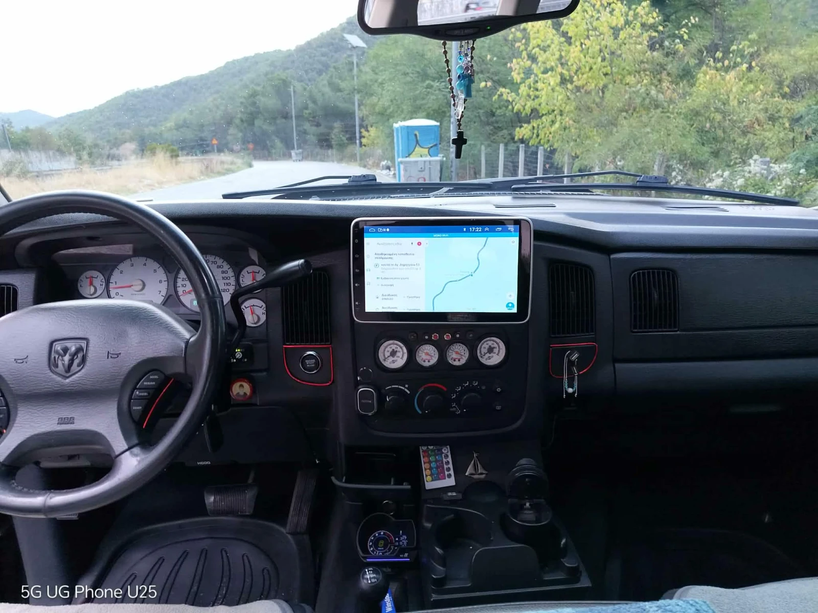 Dodge RAM 1500, снимка 7 - Автомобили и джипове - 54245557