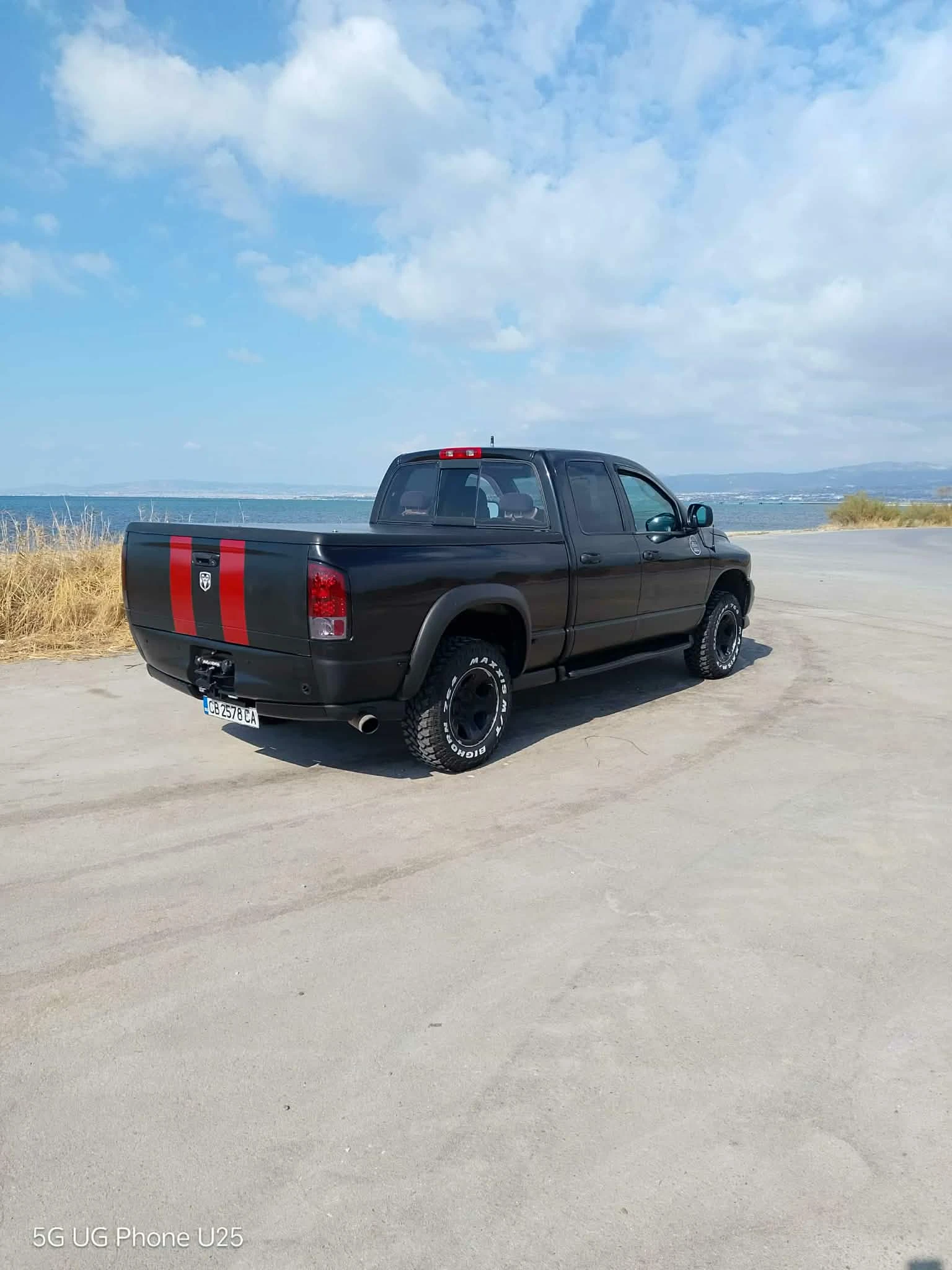Dodge RAM 1500, снимка 3 - Автомобили и джипове - 54245557