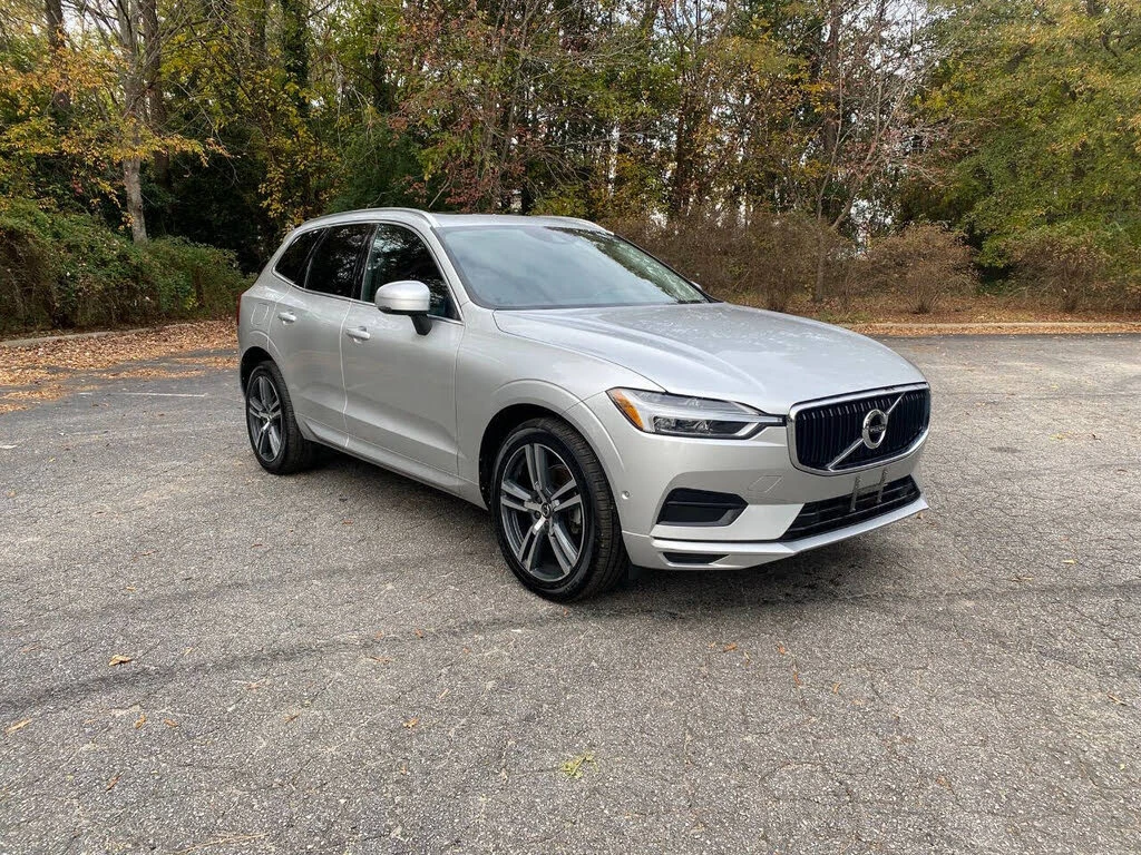 Volvo XC60 T5 MOMENTUM/PANO/LANE ASSIST/FULL DIGITAL/AWD