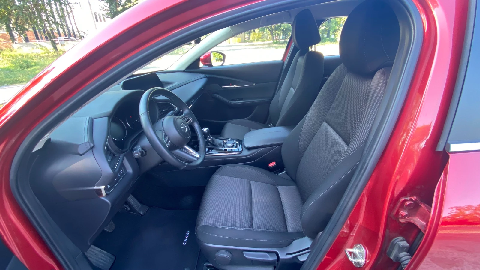 Mazda CX-30, снимка 9 - Автомобили и джипове - 55772522