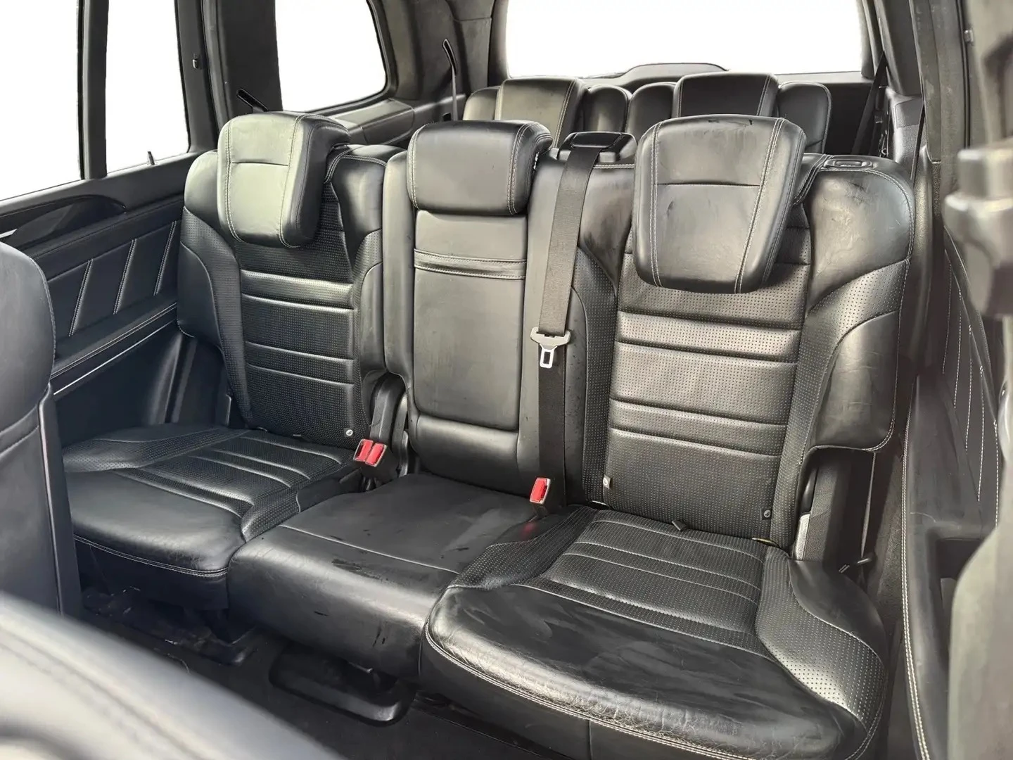 Mercedes-Benz GL 63 AMG 4MATIC ЦЕНА ДО БЪЛГАРИЯ АВТОКРЕДИТ, снимка 12 - Автомобили и джипове - 55901582