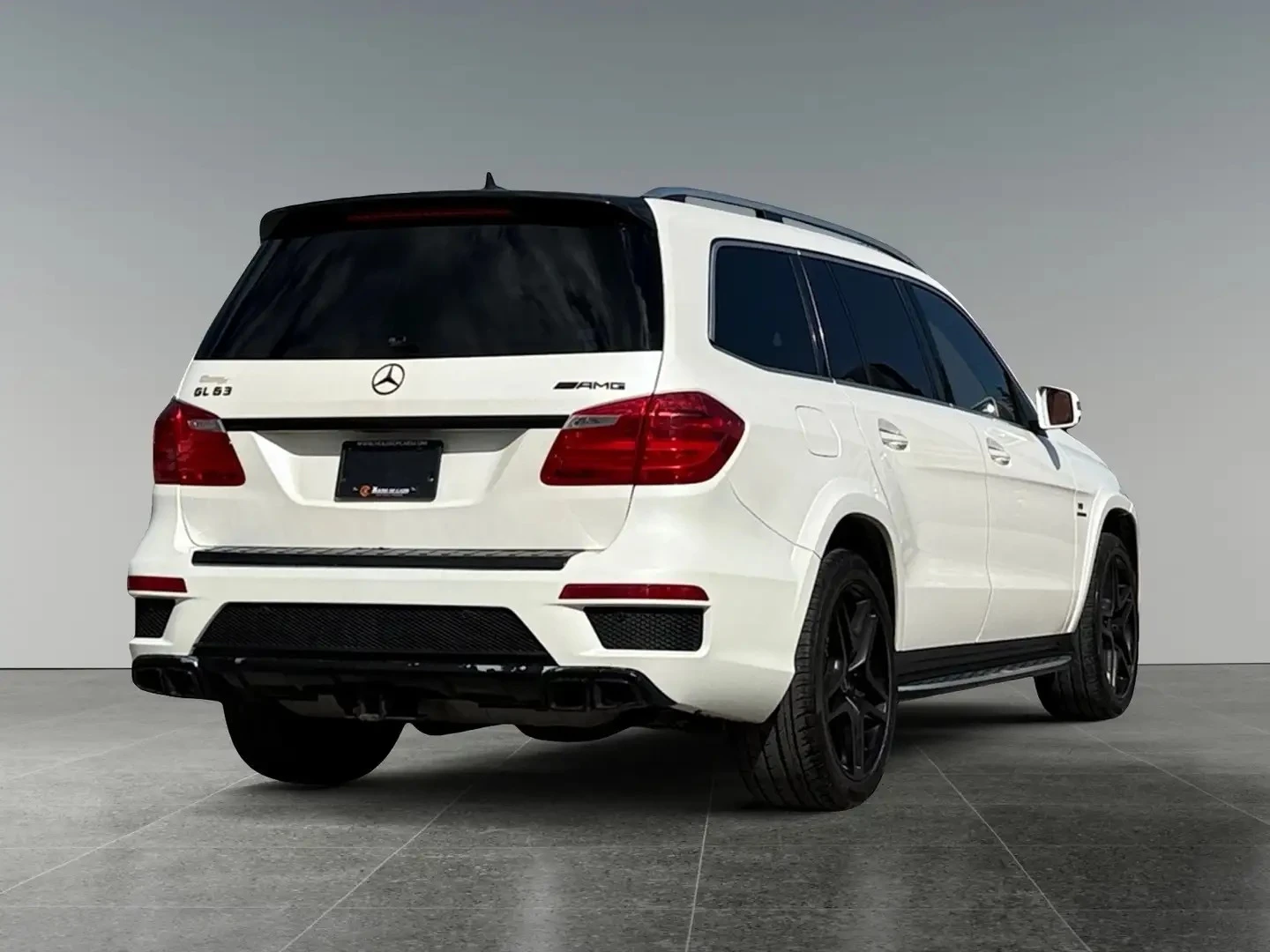 Mercedes-Benz GL 63 AMG 4MATIC ЦЕНА ДО БЪЛГАРИЯ АВТОКРЕДИТ, снимка 5 - Автомобили и джипове - 55901582