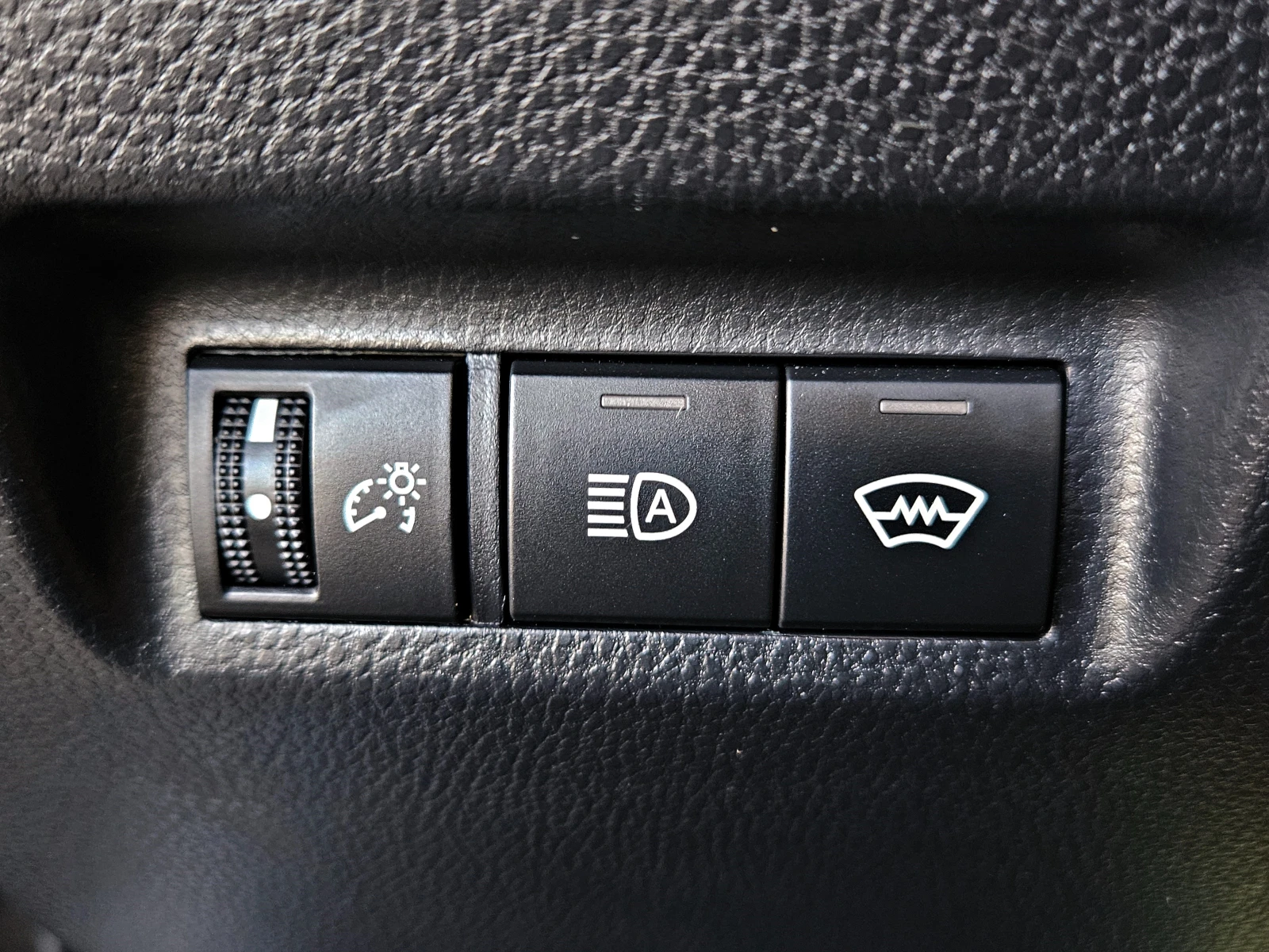 Toyota Rav4 MULTI-TERRAIN/CAMERA/CAR PLAY/ПОДГРЕВ/BLIND SPOT, снимка 11 - Автомобили и джипове - 56008078