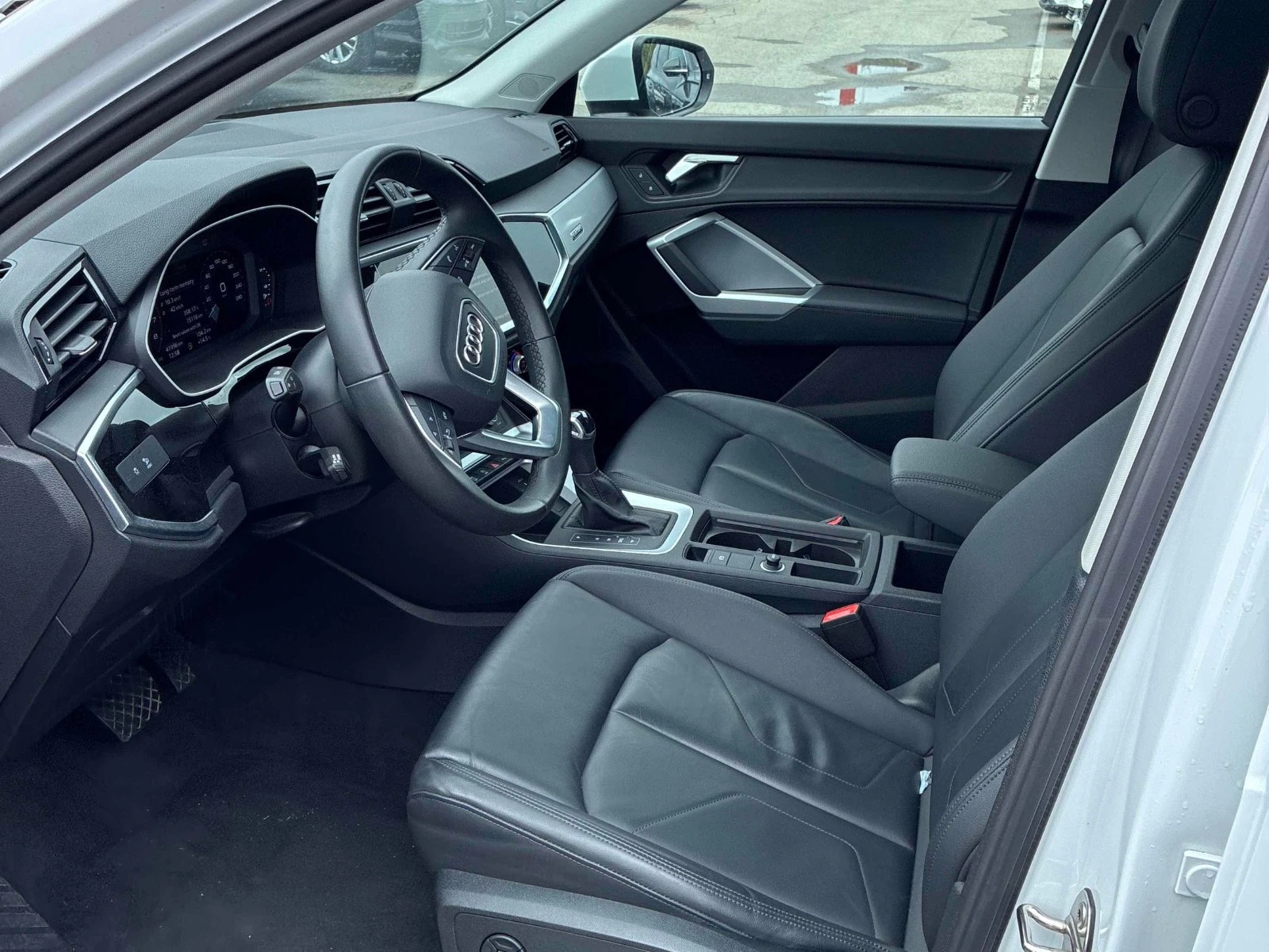 Audi Q3 40TFSI * ���������� * (���� �� ��) | Mobile.bg � ����������� 10