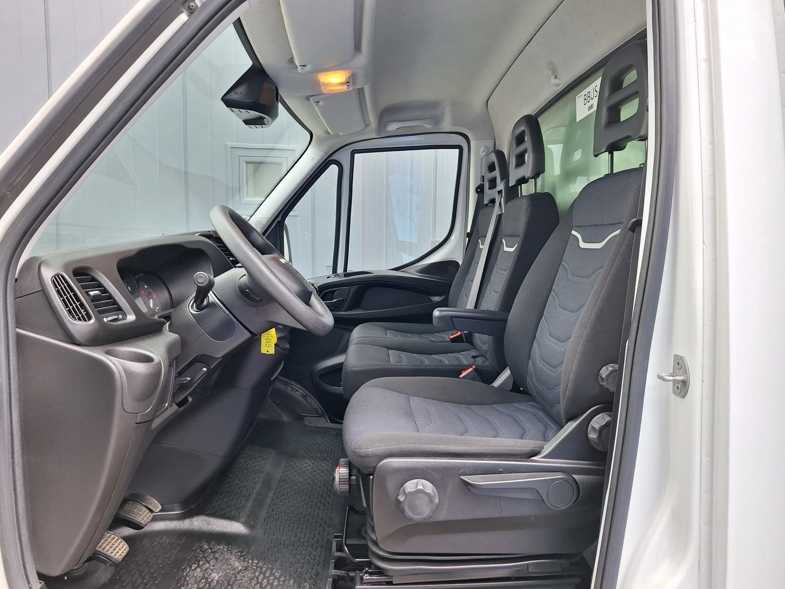 Iveco Daily 35C16 - изображение 9